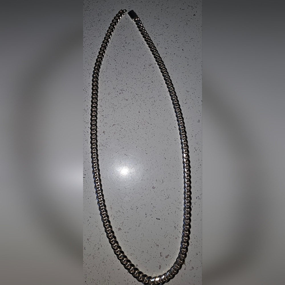 .925 Silver Miami Cuban Link Chain With Sleek Lock, 20" 6mm